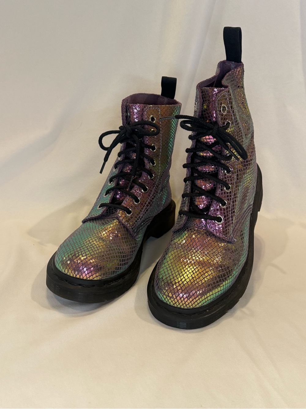 Dr. Martens 1460 Pascal Snake Metallic Suede Iridescent Combat Boot Sz 7 - Picture 2 of 16